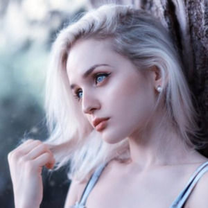 Meet your Posher, Max